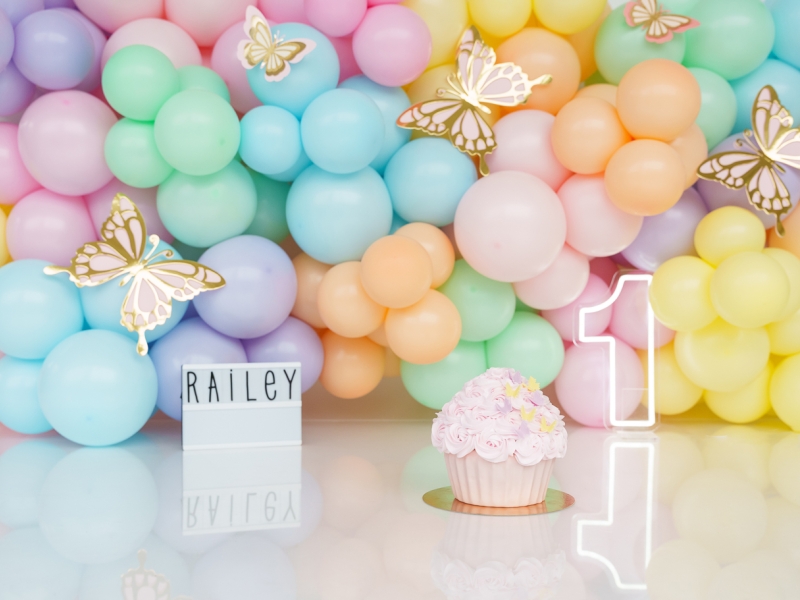 491. Ballonnenmuur pasteltinten (let op meerprijs)