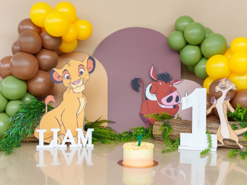 637. Lion King met ballonnen