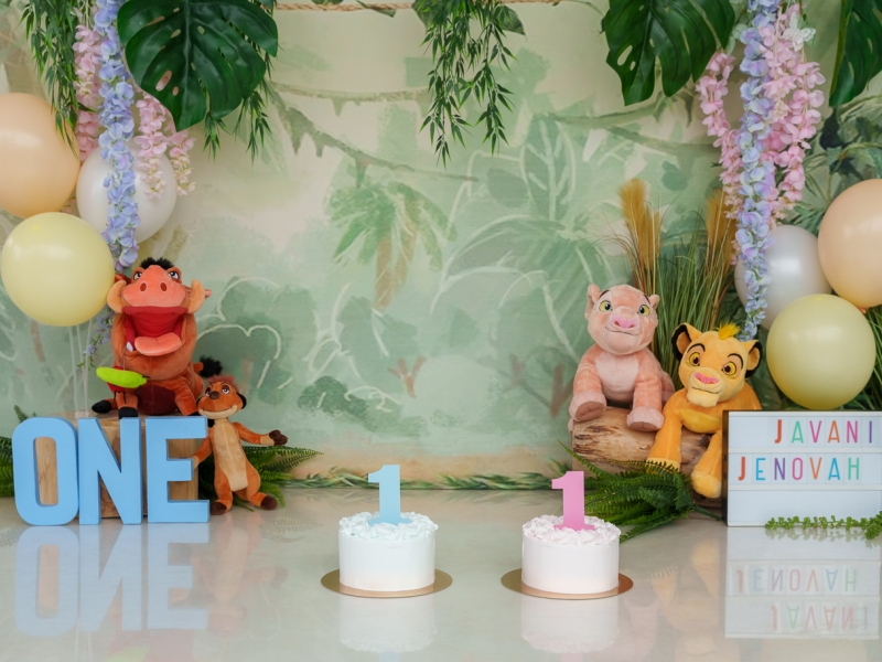 523. Lion King in de jungle